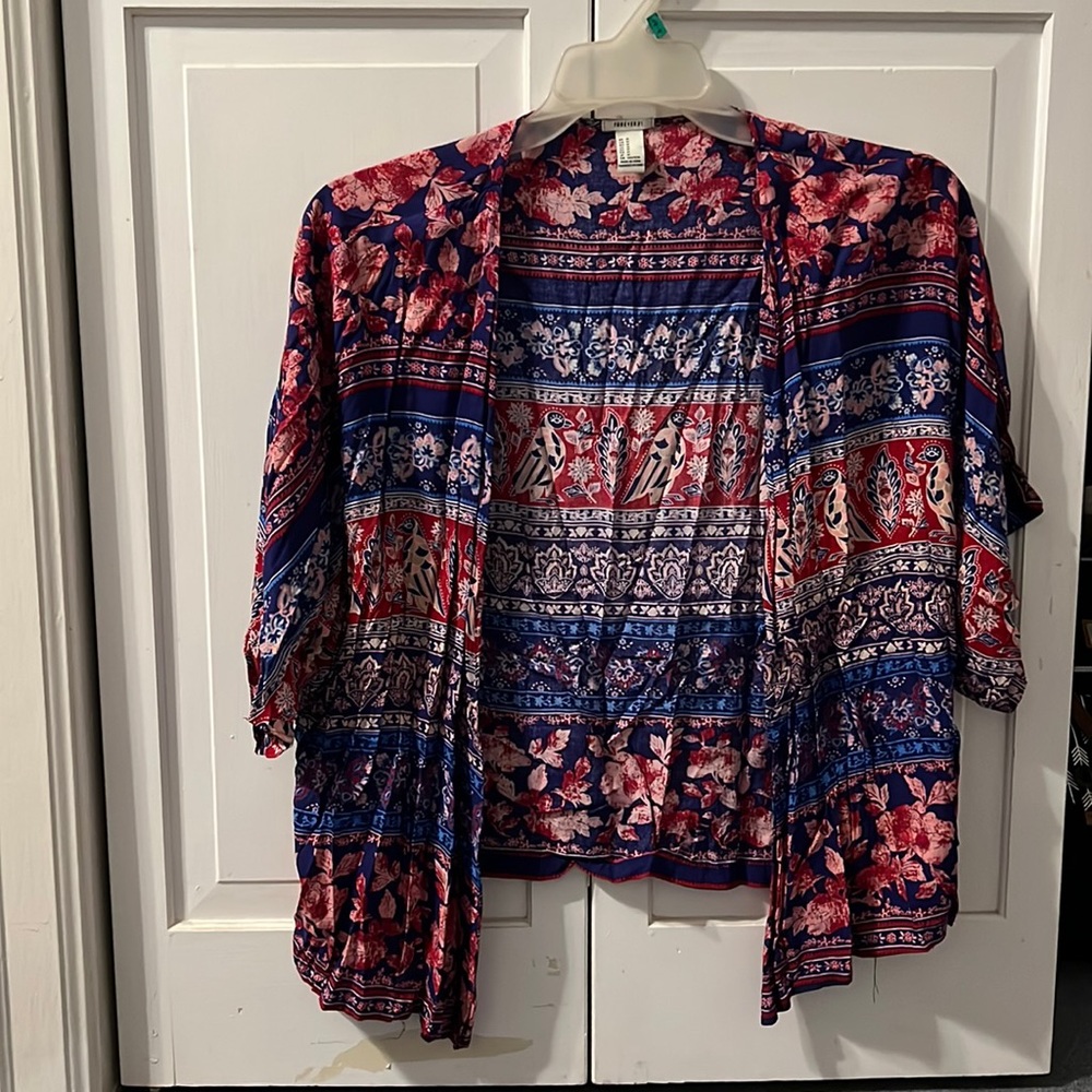 F21 kimono
